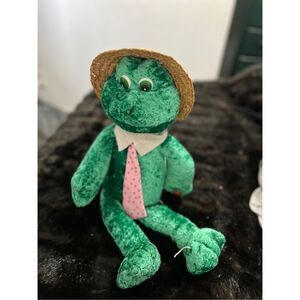 PBC Chantilly Lane Musical Animated 22” Louie Frog Sings What a Wonderful World